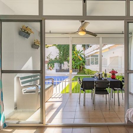 Apartamento El Oasis Vip-托雷莫利诺斯 外观 照片