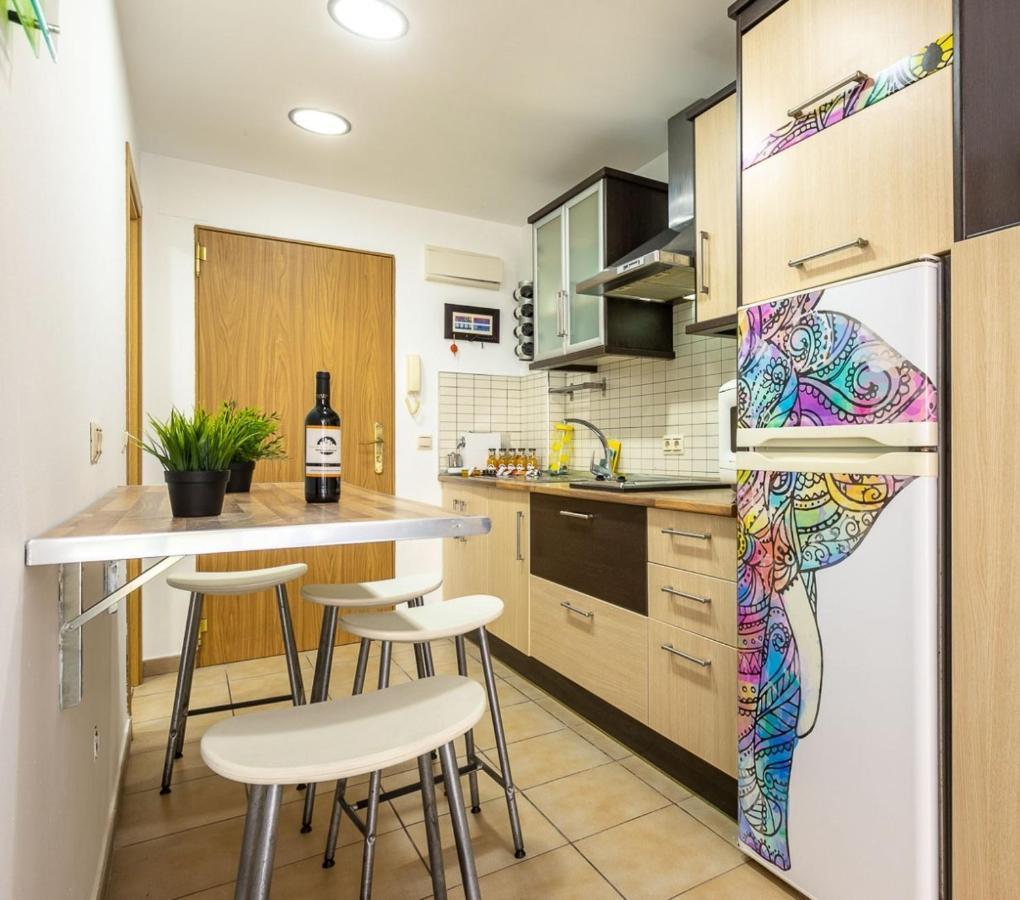 Apartamento El Oasis Vip-托雷莫利诺斯 外观 照片