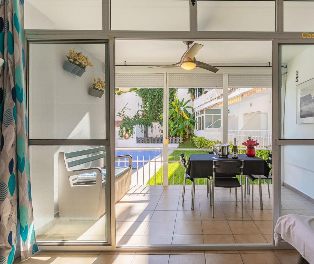 Apartamento El Oasis Vip-托雷莫利诺斯 外观 照片